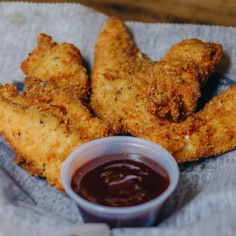 Crave-Worthy Chicken Tenders: A Crowd Favorite